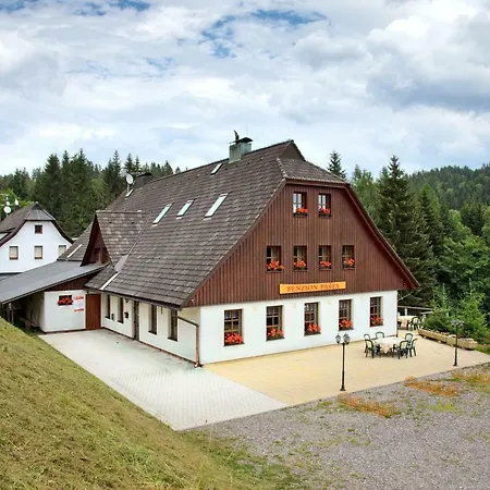 Casa de hóspedes Pasta 3*